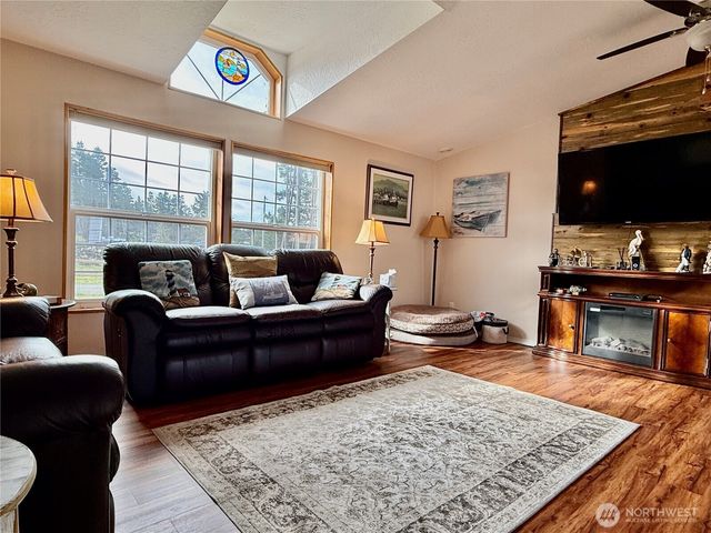 1207 215th Lane, Ocean Park, WA 98640