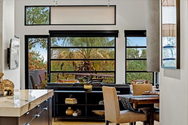 501 Westlake DR, West Lake Hills, TX 78746