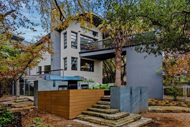 501 Westlake DR, West Lake Hills, TX 78746