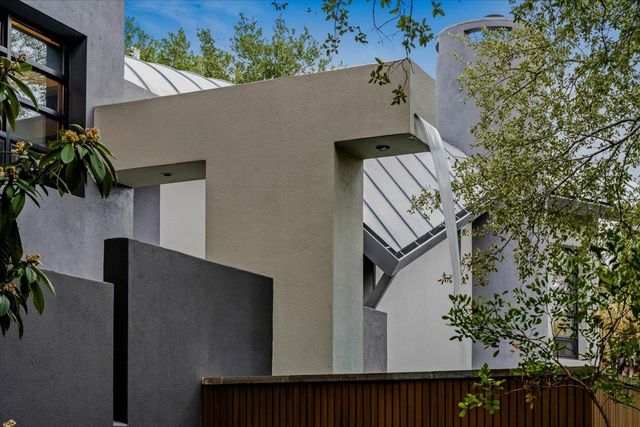 501 Westlake DR, West Lake Hills, TX 78746