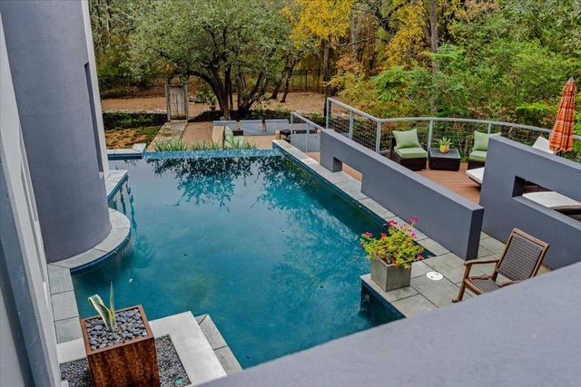 501 Westlake DR, West Lake Hills, TX 78746