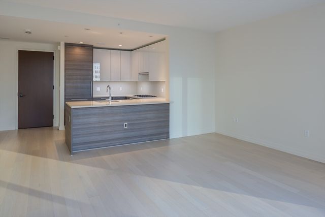 1 Franklin St 1709, Boston, MA 02110