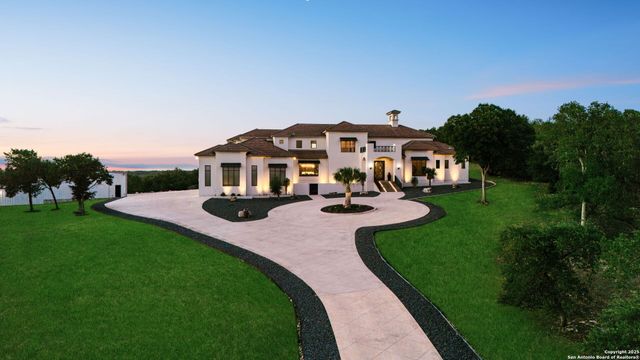 8129 Garden Oaks Dr, Garden Ridge, TX 78266