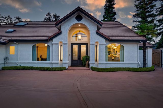 601 Decatur Avenue, Clovis, CA 93611