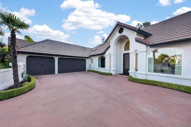 601 Decatur Avenue, Clovis, CA 93611
