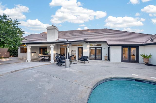 601 Decatur Avenue, Clovis, CA 93611