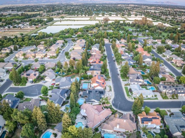 601 Decatur Avenue, Clovis, CA 93611