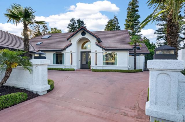 601 Decatur Avenue, Clovis, CA 93611
