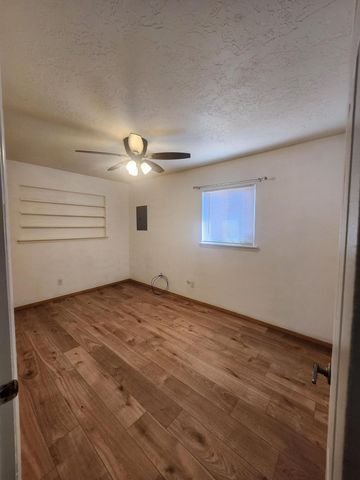 732 Turner Drive NE, Albuquerque, NM 87123