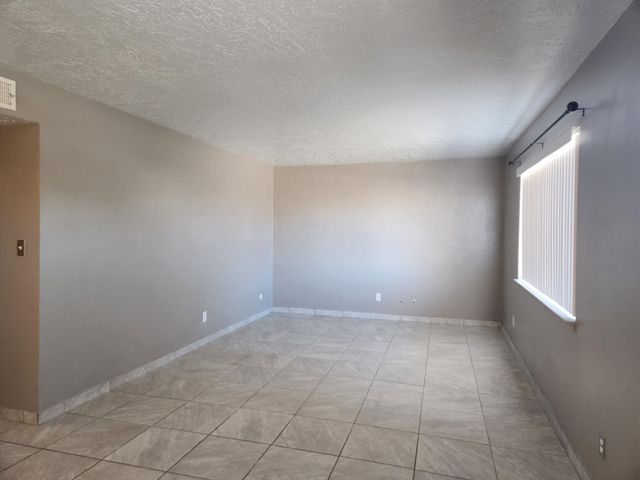 732 Turner Drive NE, Albuquerque, NM 87123