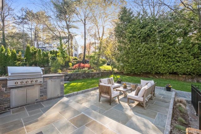 64 Trenor Drive, New Rochelle, NY 10804