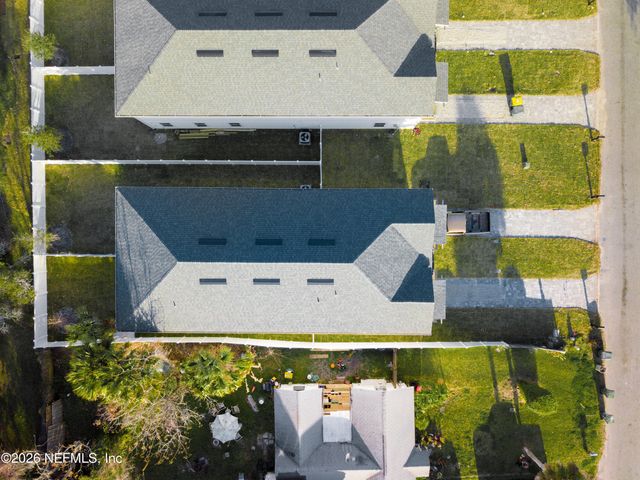 817 7TH Avenue S, Jacksonville Beach, FL 32250