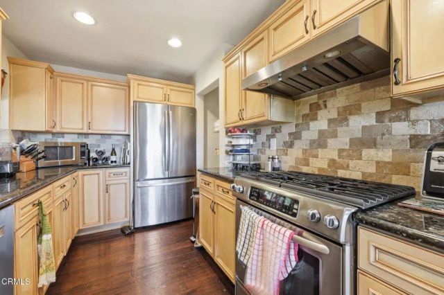16840 Anlauf, Santa Paula, CA 93060