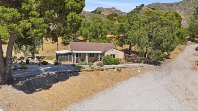 16840 Anlauf, Santa Paula, CA 93060