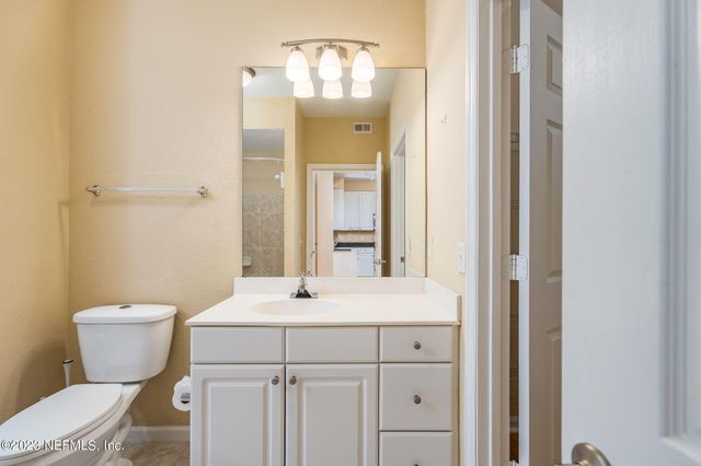 8539 W GATE Parkway 9234, Jacksonville, FL 32216