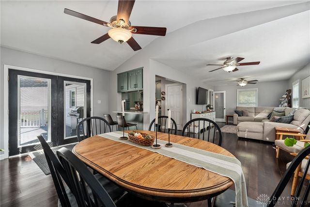 1617 N Central Drive, Beavercreek, OH 45432