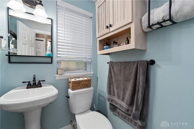 1617 N Central Drive, Beavercreek, OH 45432