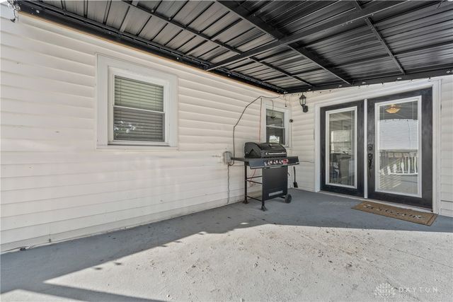 1617 N Central Drive, Beavercreek, OH 45432