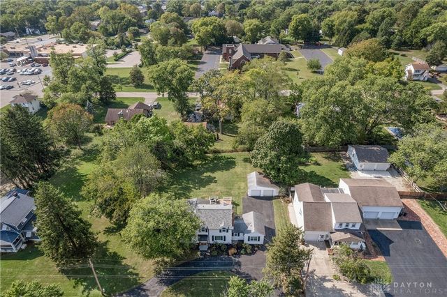 1617 N Central Drive, Beavercreek, OH 45432