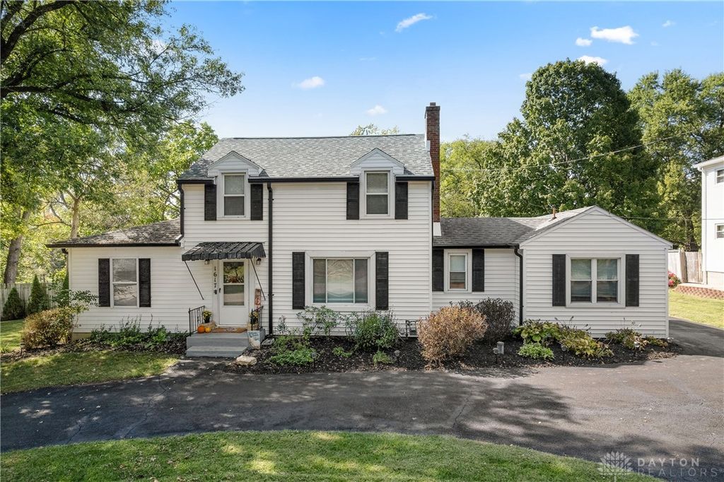 1617 N Central Drive, Beavercreek, OH 45432