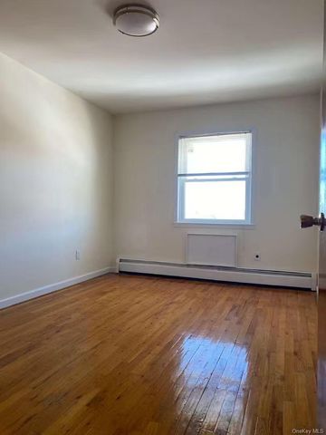 36-30 166TH Street 2 FL, Flushing, NY 11358