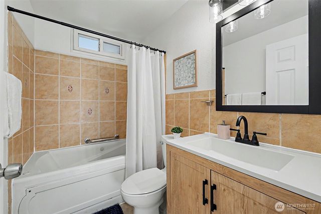 25503 151st Place SE, Covington, WA 98042