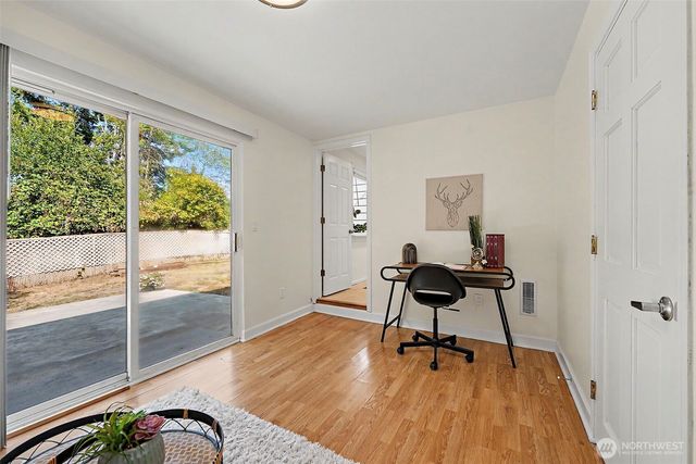 25503 151st Place SE, Covington, WA 98042
