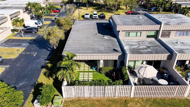 10478 SW 75th Ln 10478, Miami, FL 33173