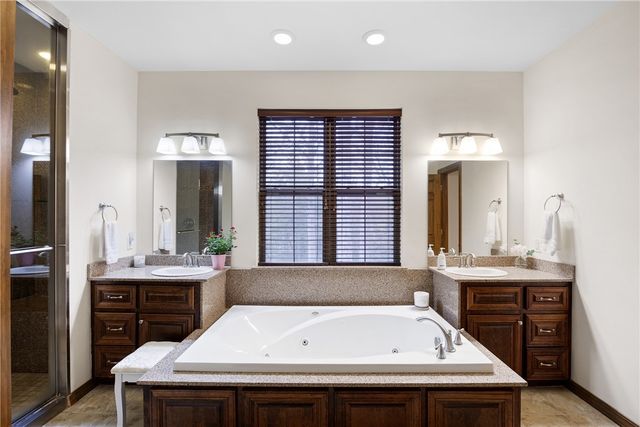 279 Eagle Cove Road, Lamar, AR 72846