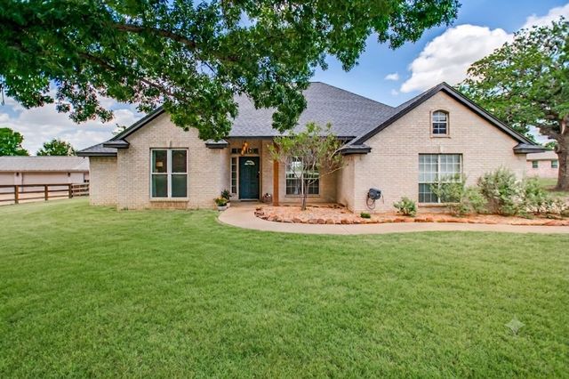 5643 W Caylor Road, Fort Worth, TX 76244