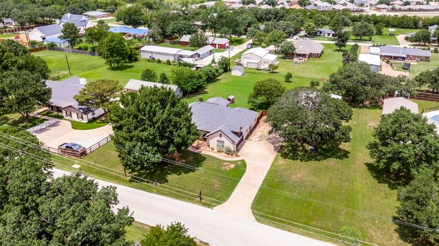 5643 W Caylor Road, Fort Worth, TX 76244