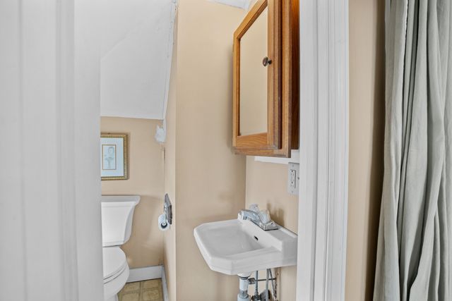 169 Ashworth Avenue, Hampton, NH 03842