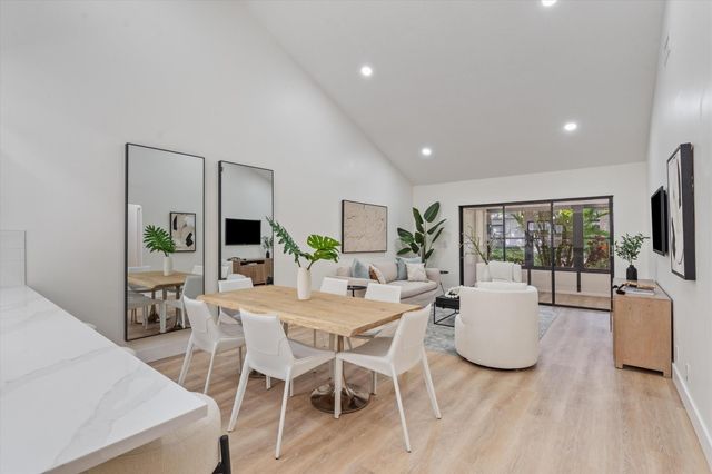 10967 Lake Front Place, Boca Raton, FL 33498