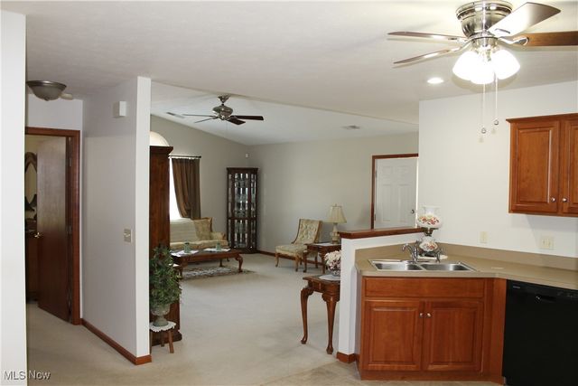 2447 Wetherington Lane 130, Wooster, OH 44691