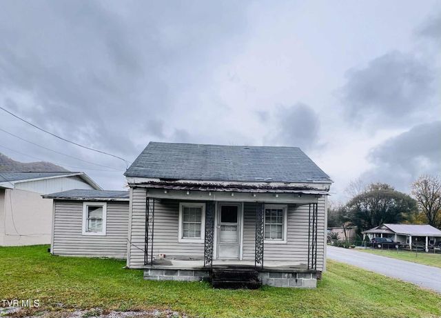 2809 East 2nd Avenue, Big Stone Gap, VA 24219
