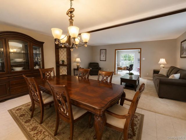 28 Overlook Road, West Haverstraw, NY 10993