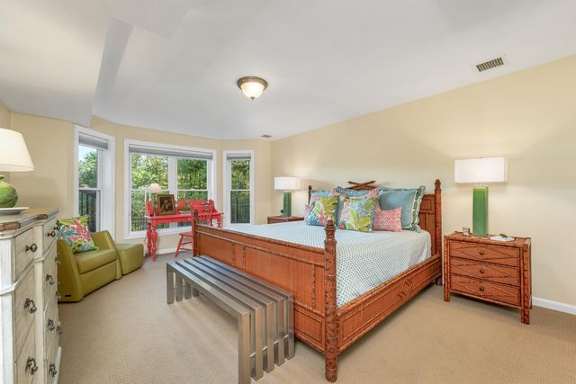 19 Abenaki Lane, Moultonborough, NH 03254