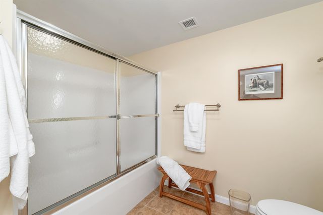 19 Abenaki Lane, Moultonborough, NH 03254