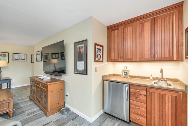 19 Abenaki Lane, Moultonborough, NH 03254