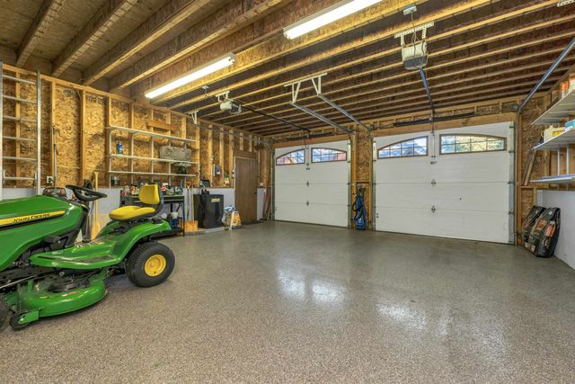 19 Abenaki Lane, Moultonborough, NH 03254
