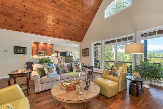 19 Abenaki Lane, Moultonborough, NH 03254