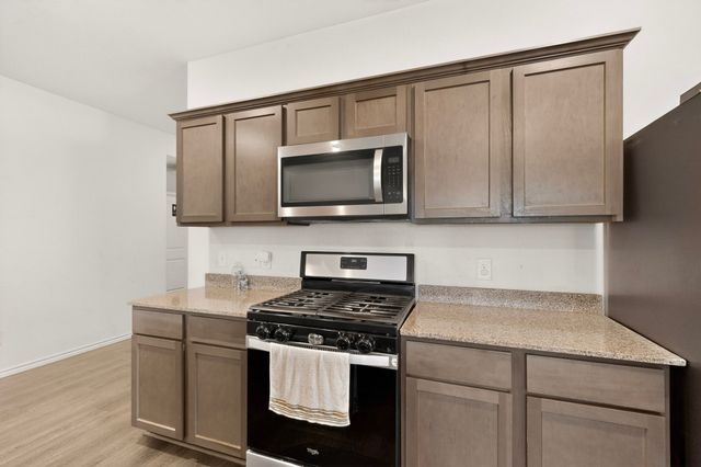 1114 Emerald Gate Drive, Princeton, TX 75407
