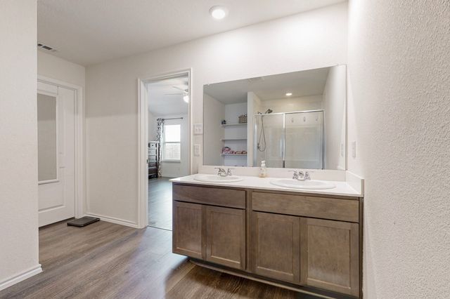 1114 Emerald Gate Drive, Princeton, TX 75407