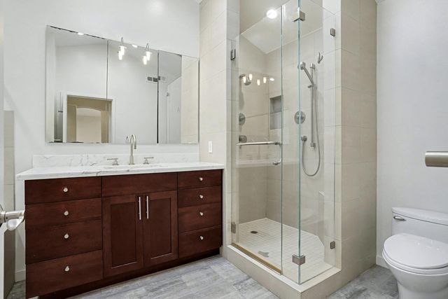 29 Starview Drive, Oakland, CA 94618