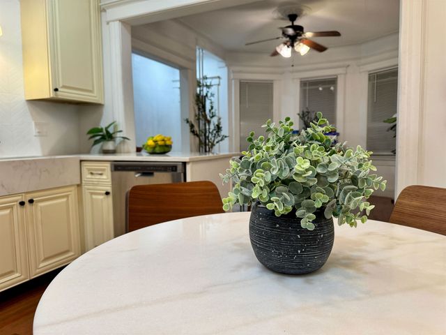 140 BEACH ST, Jc, Heights, NJ 07307