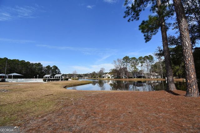 200 McIntosh Drive, St. Marys, GA 31558