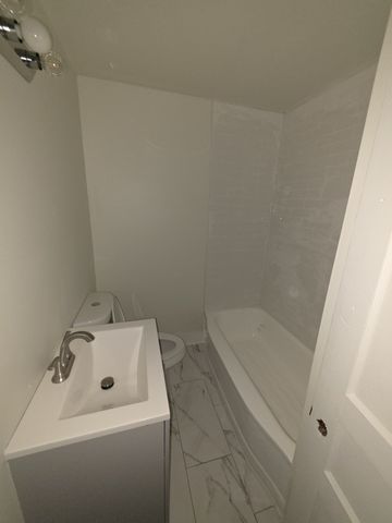 6200 California Ave, Nashville, TN 37209