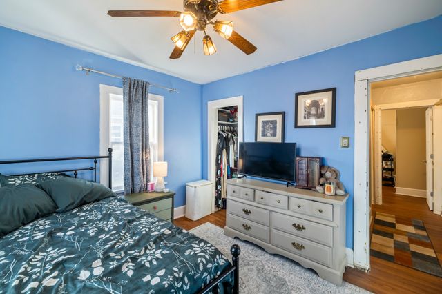 2814 Des Moines Street, Des Moines, IA 50317