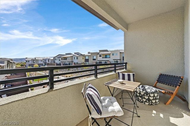 11905 Vector Ray Avenue, Las Vegas, NV 89138