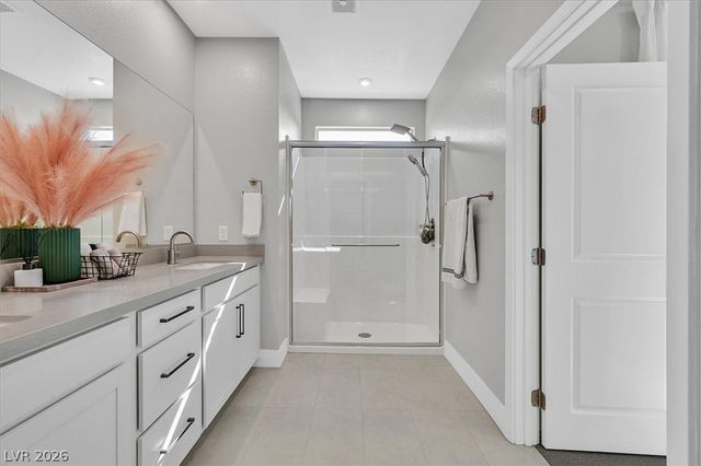 11905 Vector Ray Avenue, Las Vegas, NV 89138